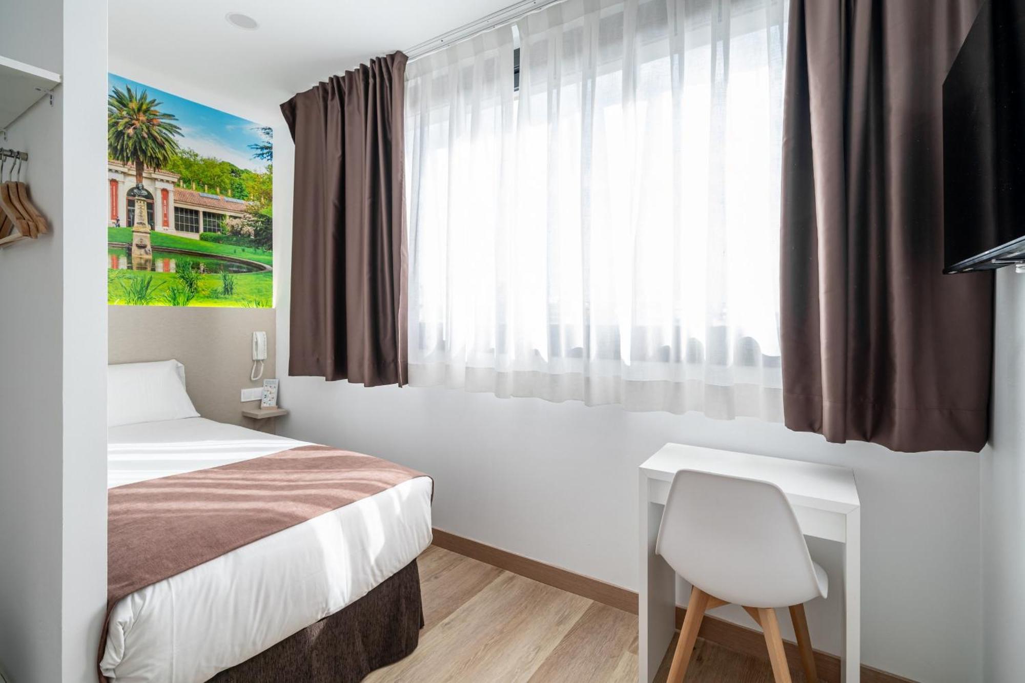 Hotel Bestprice Alegria Madrid Luaran gambar